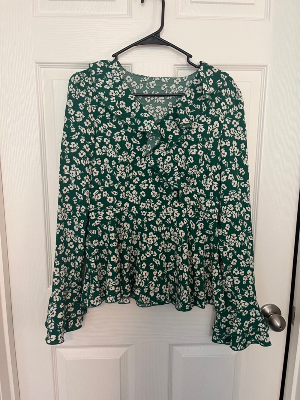 SHEIN Green Floral Ruffle V-Neck Blouse